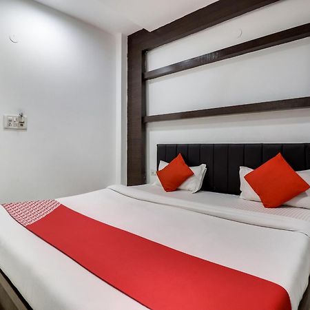 Oyo Flagship Just-9 Inn Near Sahara Ganj Mall Lucknow Bagian luar foto