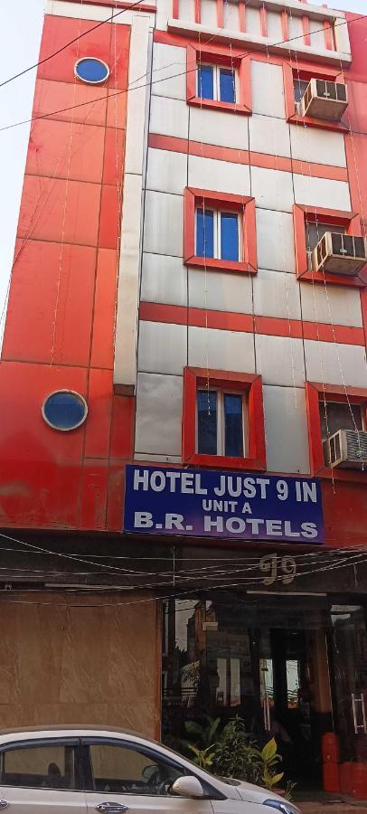 Oyo Flagship Just-9 Inn Near Sahara Ganj Mall Lucknow Bagian luar foto