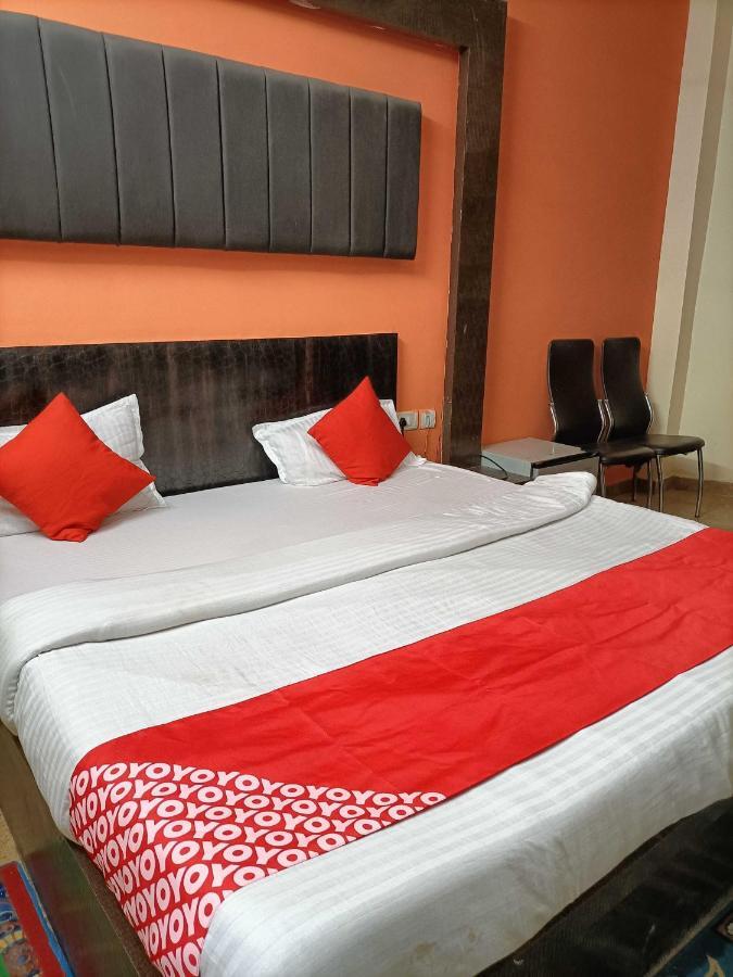 Oyo Flagship Just-9 Inn Near Sahara Ganj Mall Lucknow Bagian luar foto