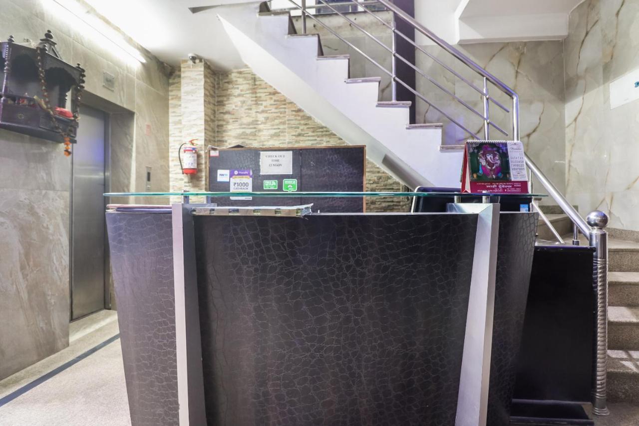 Oyo Flagship Just-9 Inn Near Sahara Ganj Mall Lucknow Bagian luar foto